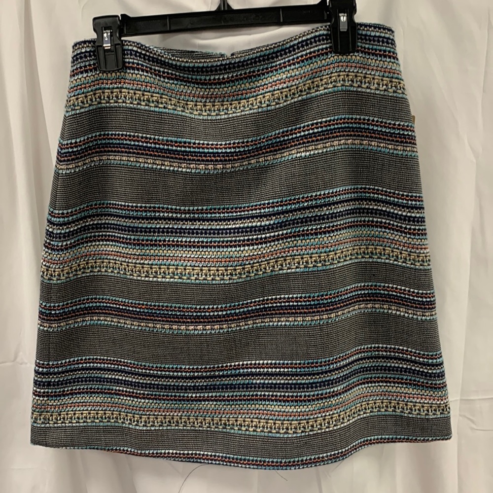 Skirt size 6